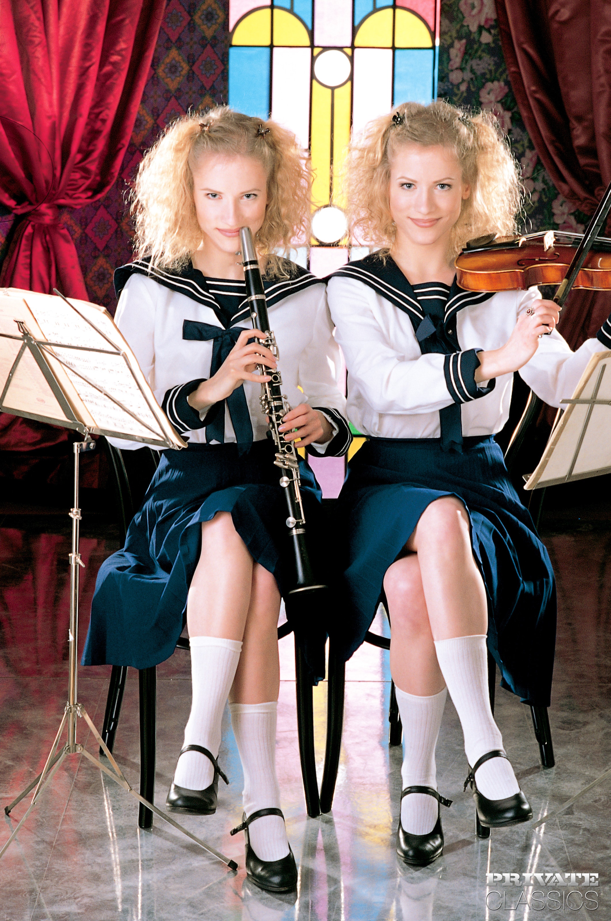 Private 'and Judit, Twins in Everyway' starring Zsuzsa (Photo 1)